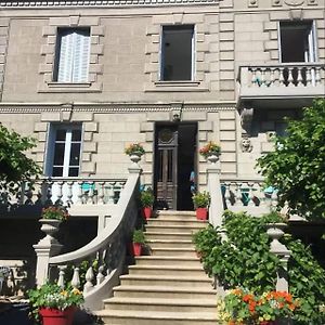 Bed and Breakfast Lime Trees Arnac-Pompadour Exterior photo