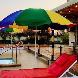 Umbrella Pool Dive Villa Boisar Exterior photo