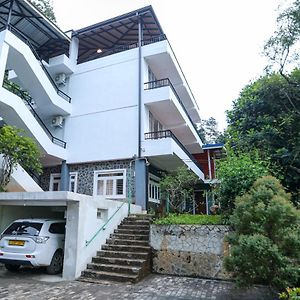 Kandy Hub Guest House Exterior photo