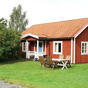 Nice Cottage In Sannahult, Urshult Exterior photo