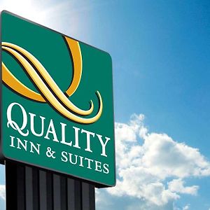 Quality Inn & Suites Morgantown Exterior photo