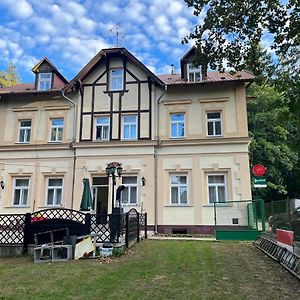 Villa Berolina Mariańskie Łaźnie Exterior photo