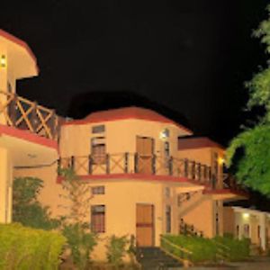 Sairsapata Hotels And Resort , Madhya Pradesh Bandhogarh Fort Exterior photo