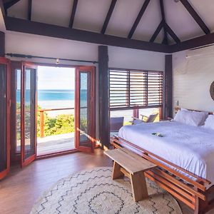 Private Oceanfront Fijian Villa Sleeps 8 Malolo Island Exterior photo