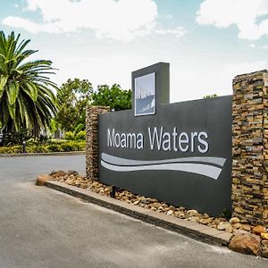 Hotel Moama Waters Exterior photo