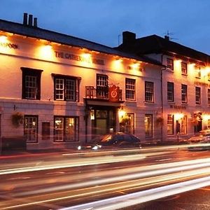 The Catherine Wheel Wetherspoon Hotel Henley-on-Thames Exterior photo
