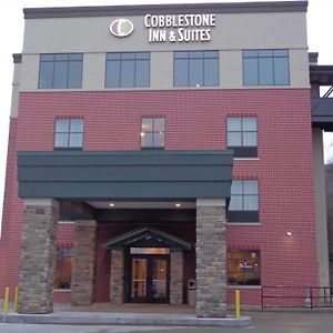 Cobblestone Inn & Suites - Marquette Exterior photo