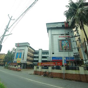 Hotel Sree Krishna Residency Guruvāyūr Exterior photo