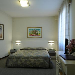 Hotel Cristallo Conegliano Room photo