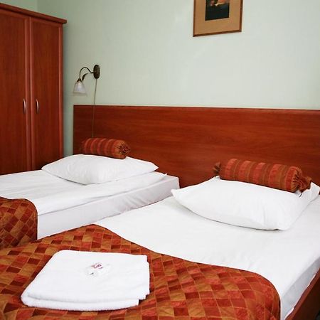 Hotel Arkadia Legnica Zewnętrze zdjęcie