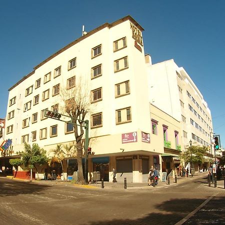 Hotel Roma Guadalajara in downtown Zewnętrze zdjęcie