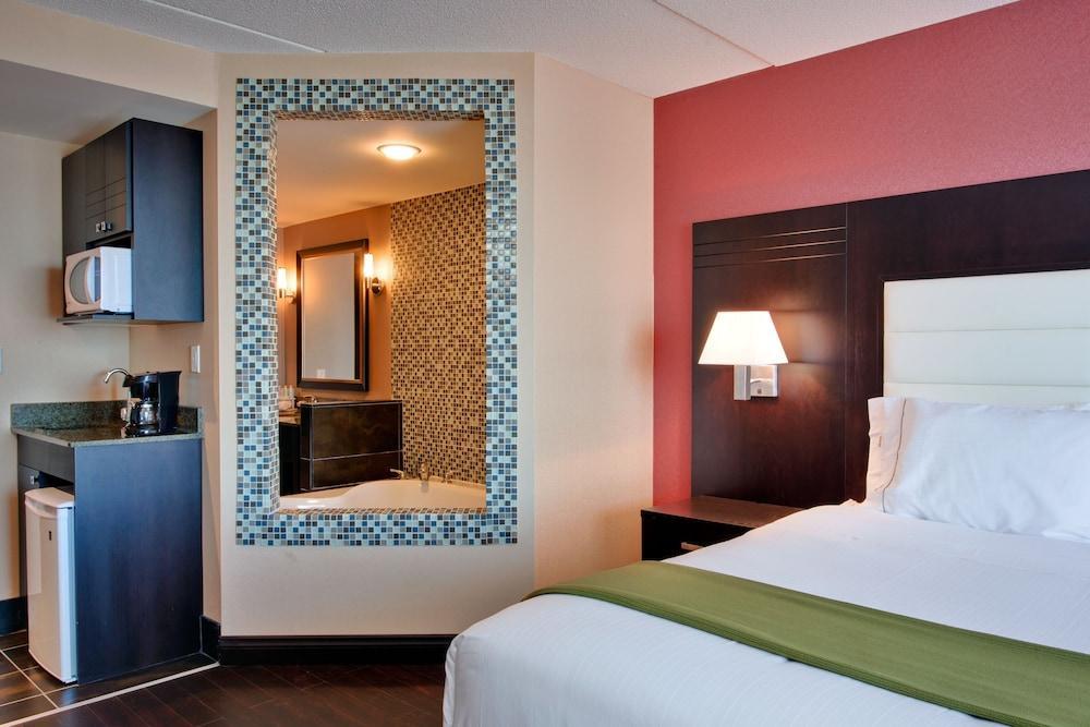 Holiday Inn Express Hotel & Suites Ottawa West-Nepean, An Ihg Hotel Zewnętrze zdjęcie
