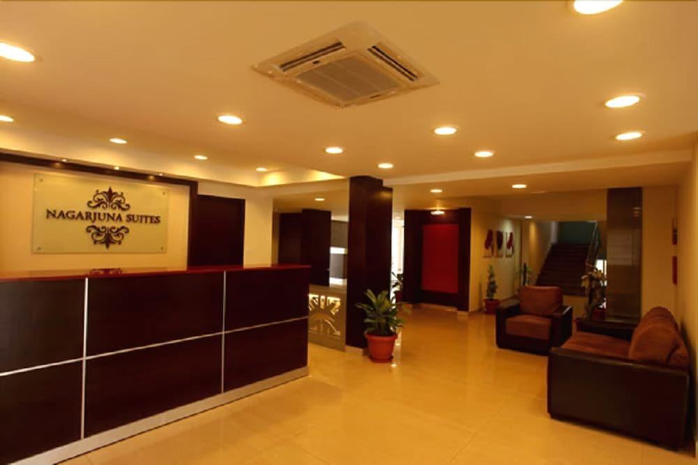 Nagarjuna Suites Bengaluru Wnętrze zdjęcie