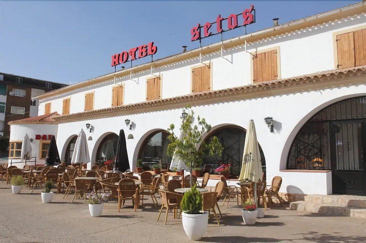 Hotel Restaurante Setos Motilla Del Palancar Zewnętrze zdjęcie