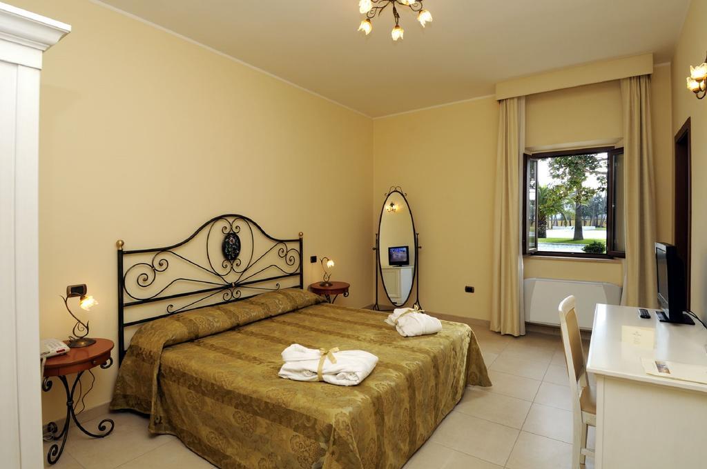 Hotel Villa Fiorita Giulianova Pokój zdjęcie