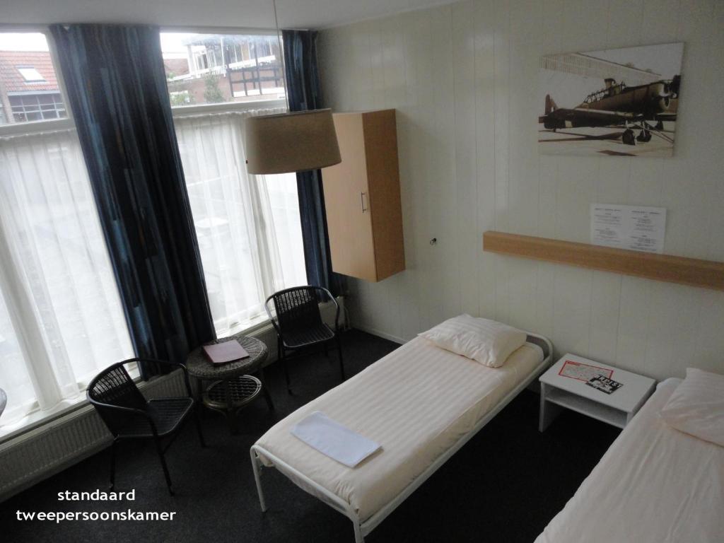 Hotel 'T Anker Leeuwarden Pokój zdjęcie