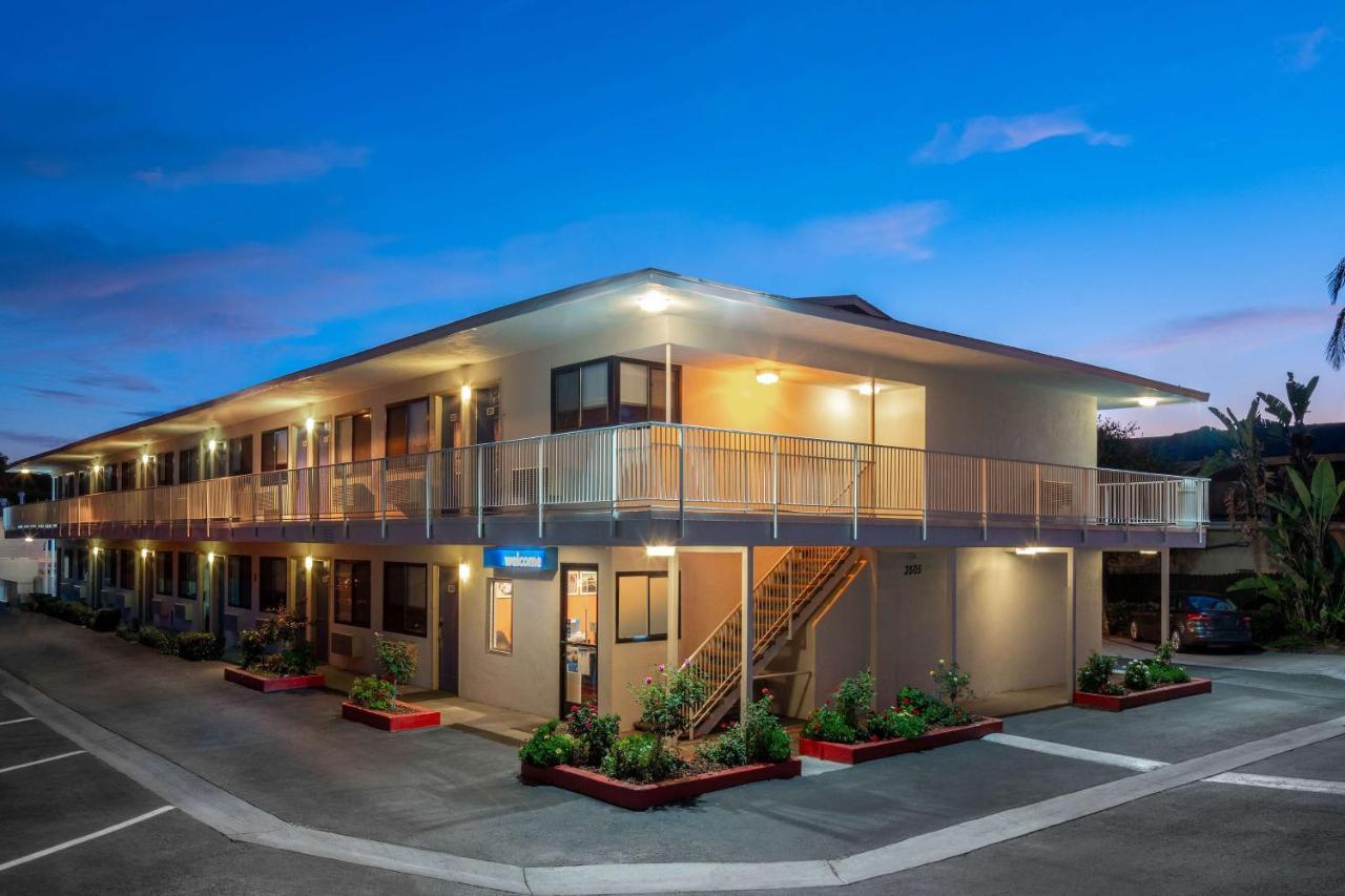 Motel 6-Santa Barbara, Ca - State Street Zewnętrze zdjęcie