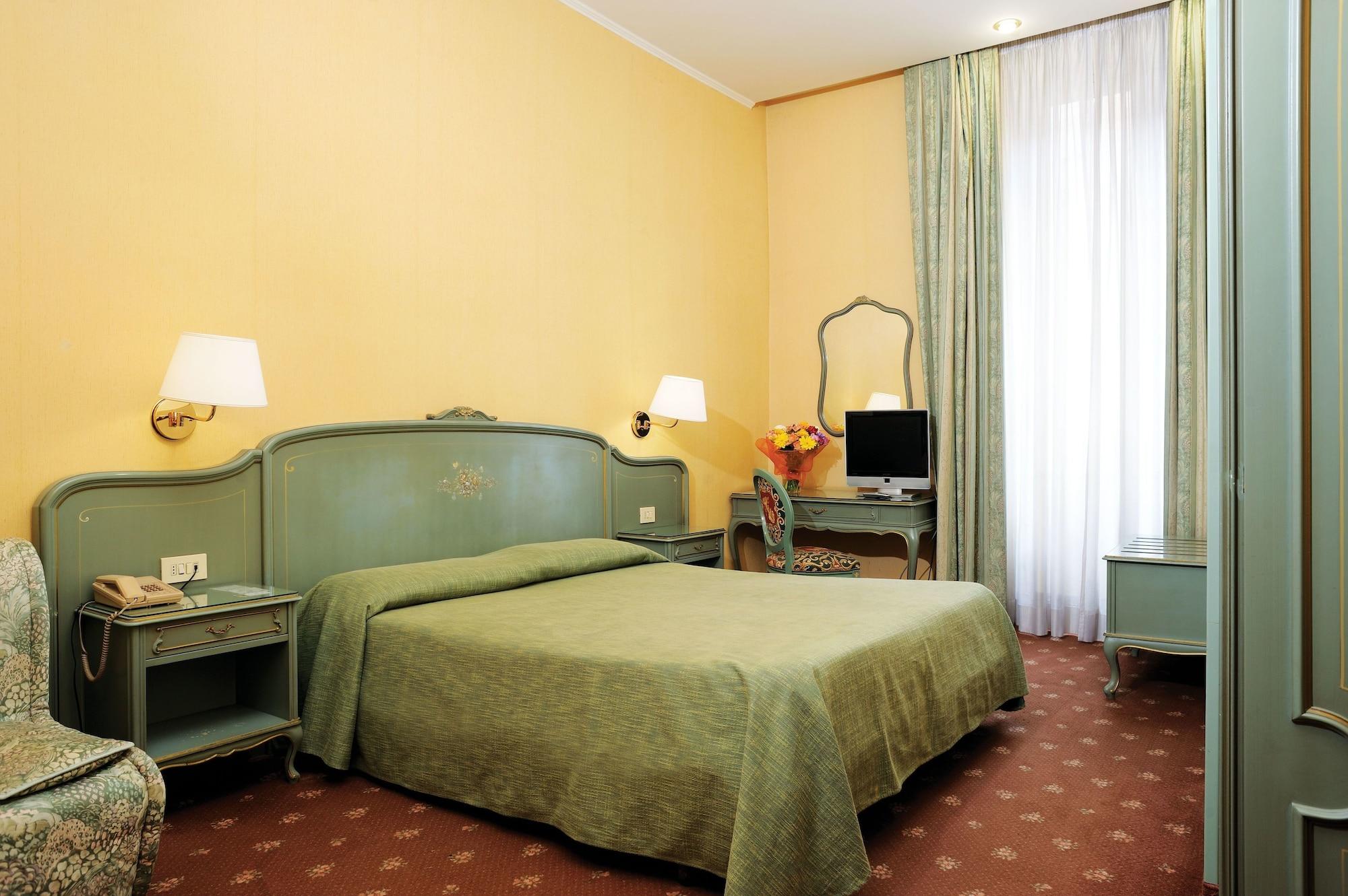 Hotel Augustea Rzym Zewnętrze zdjęcie