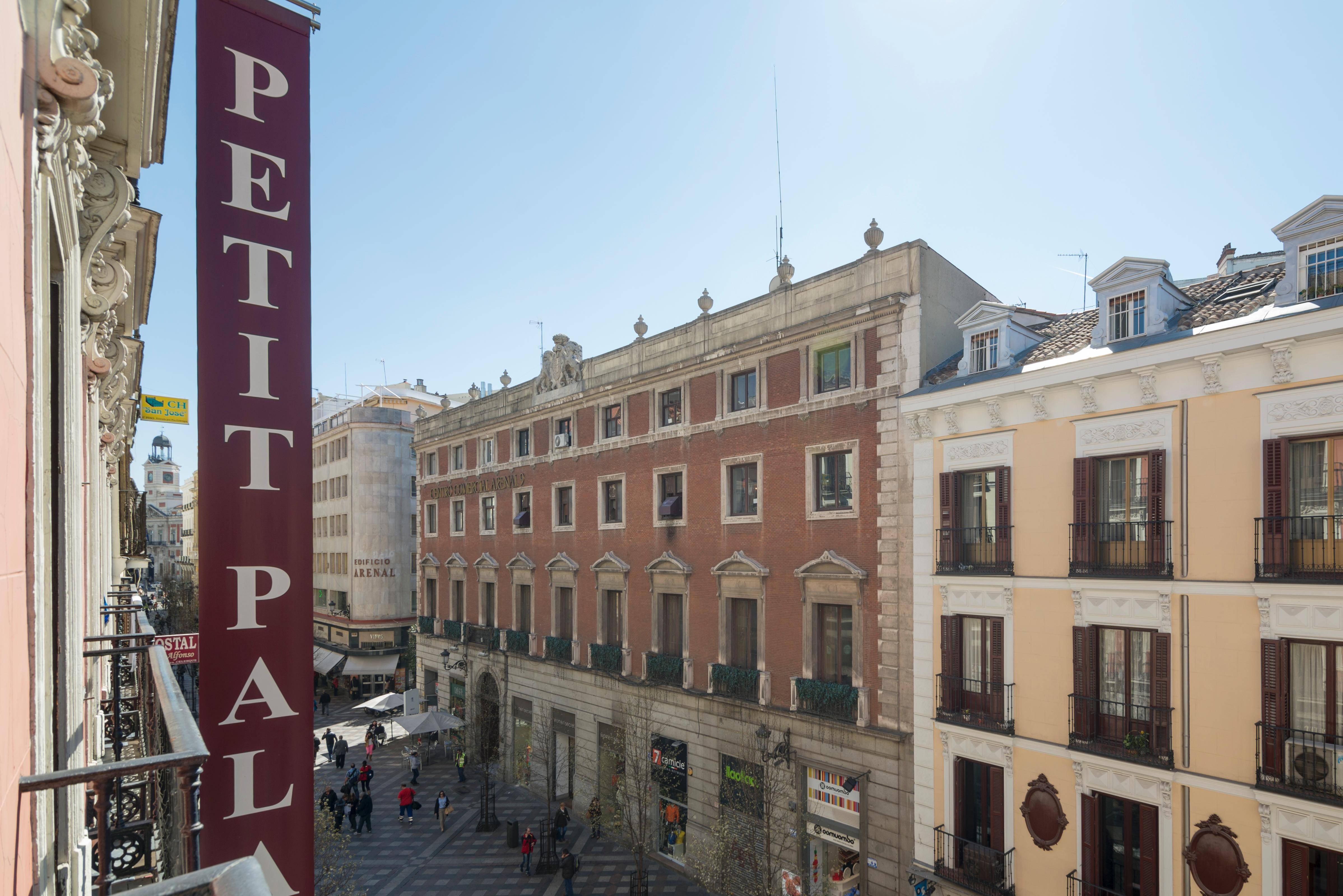 Petit Palace Arenal Madryt Zewnętrze zdjęcie