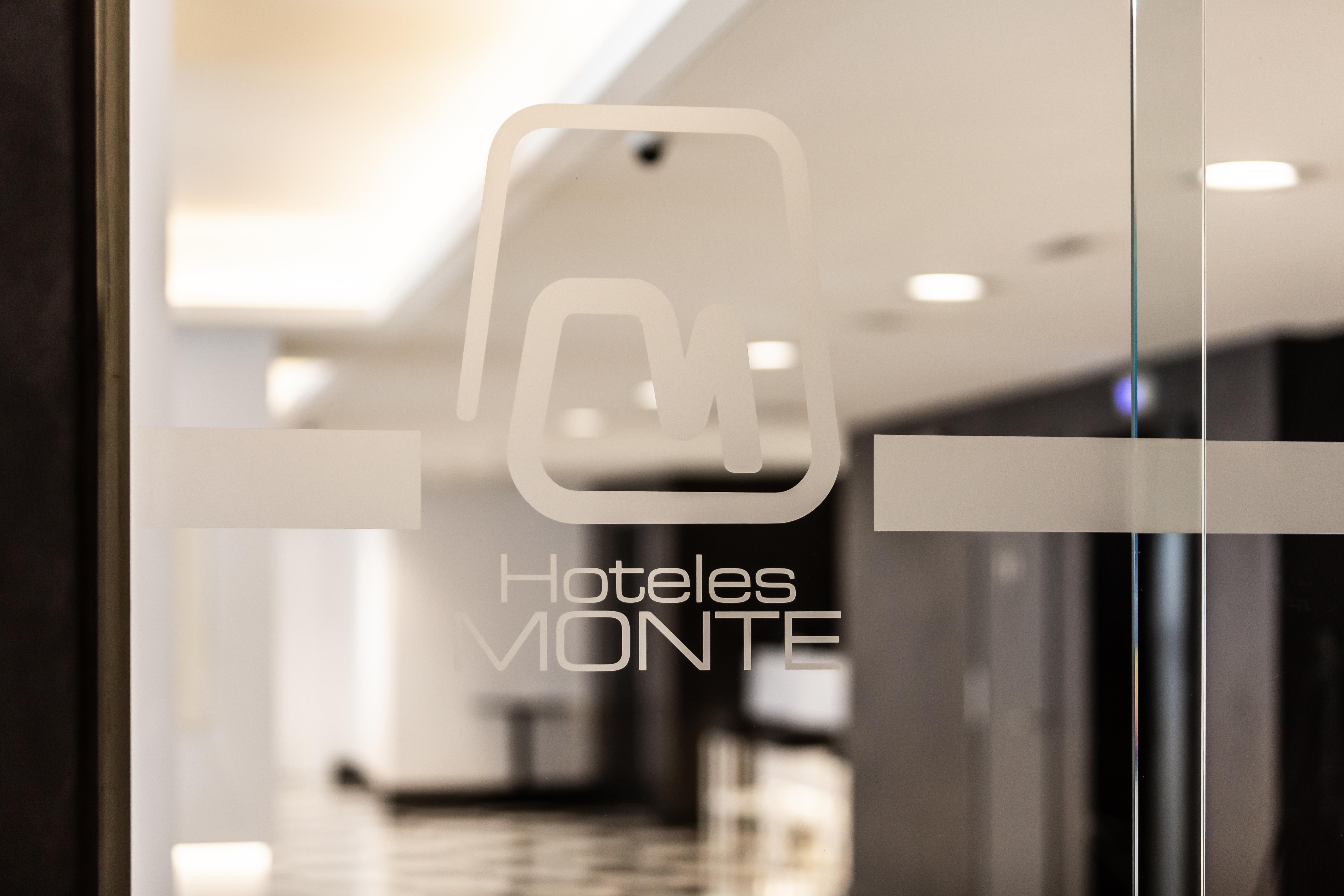 Hotel Monte Carmelo Sewilla Zewnętrze zdjęcie