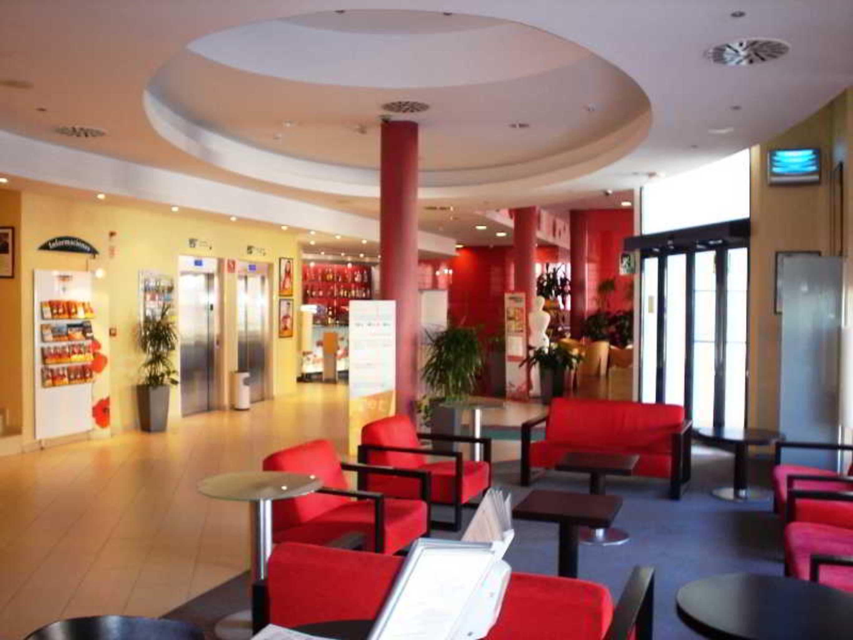 Hotel Ibis Malaga Centro Ciudad Zewnętrze zdjęcie