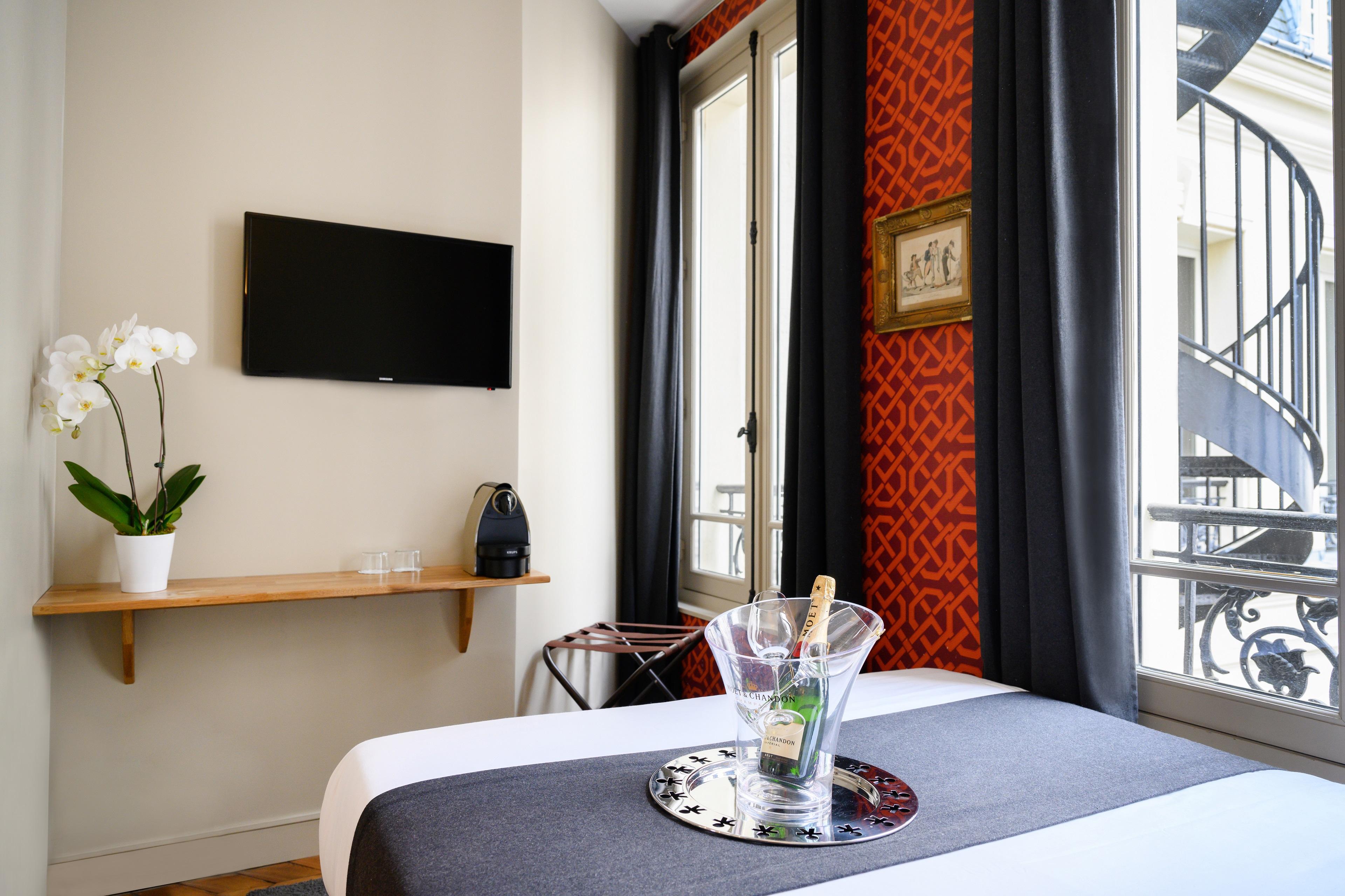 Suites & Hotel Helzear Champs-Elysees Paryż Zewnętrze zdjęcie