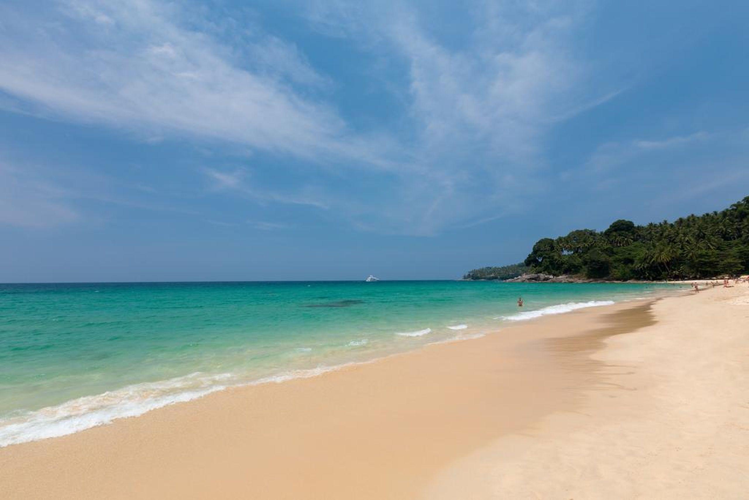 Outrigger Surin Beach Resort - Sha Extra Plus Zewnętrze zdjęcie