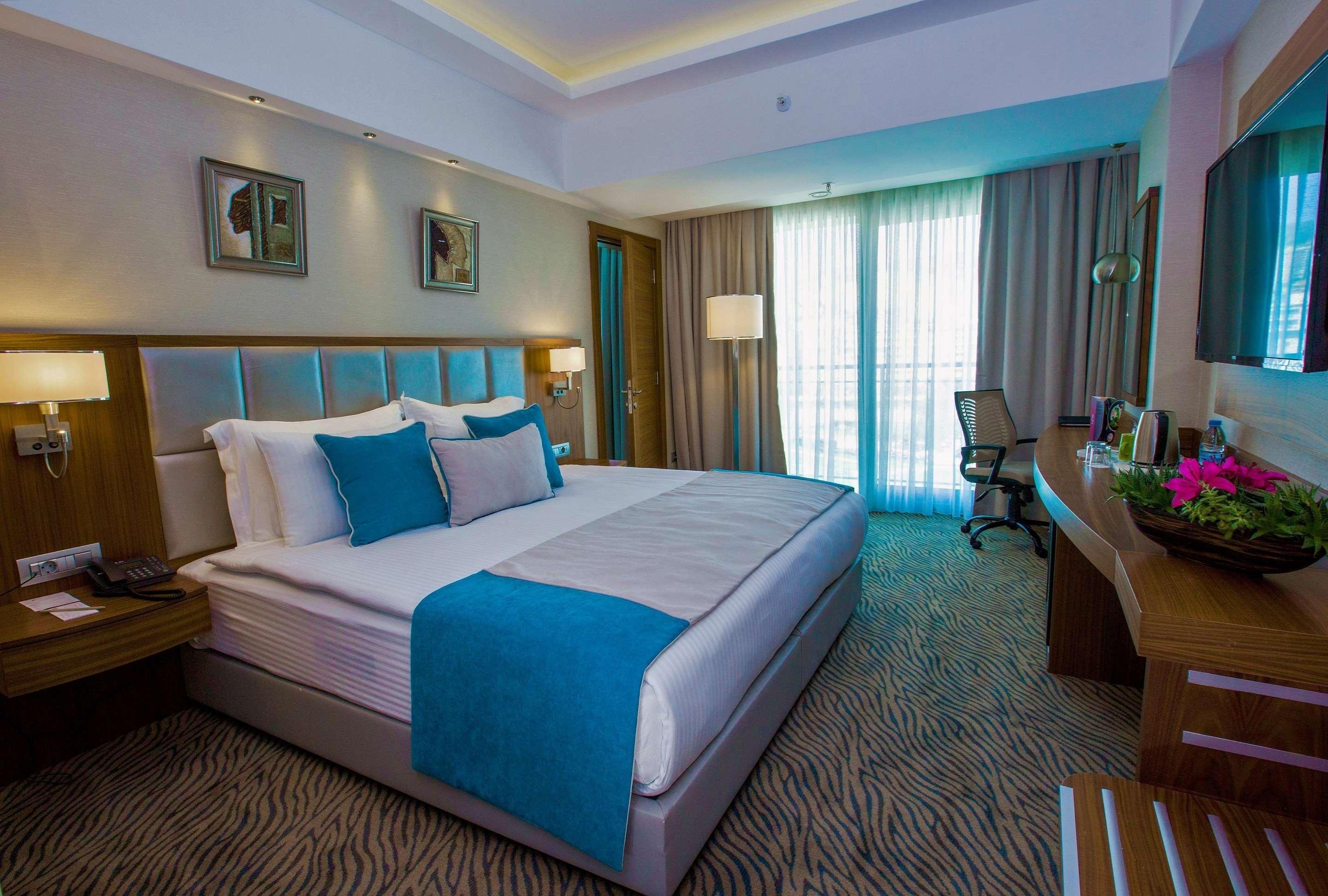 Best Western Premier Karsiyaka Convention & Spa Hotel Izmir Zewnętrze zdjęcie