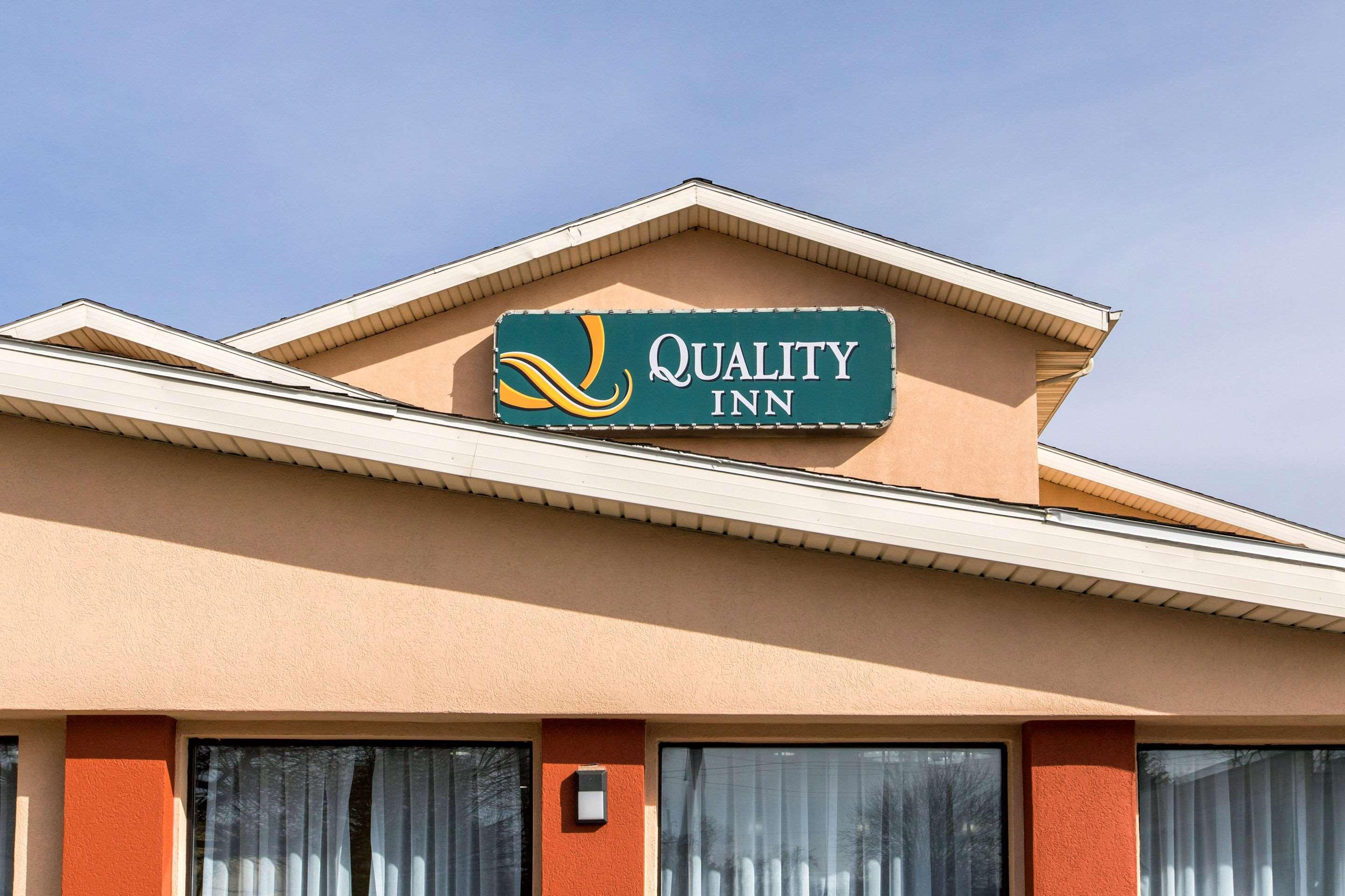 Quality Inn Grand Rapids Near Downtown Zewnętrze zdjęcie