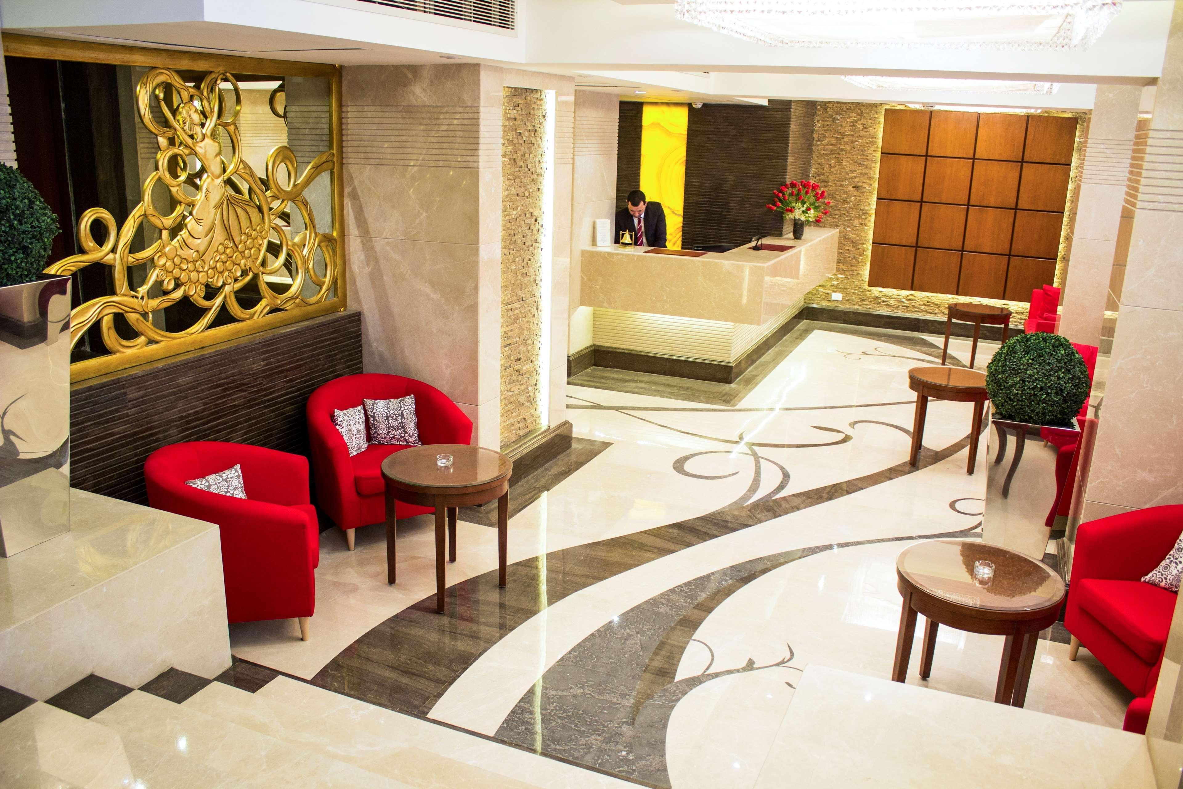 Golden Tulip Hotel Flamenco Kair Zewnętrze zdjęcie