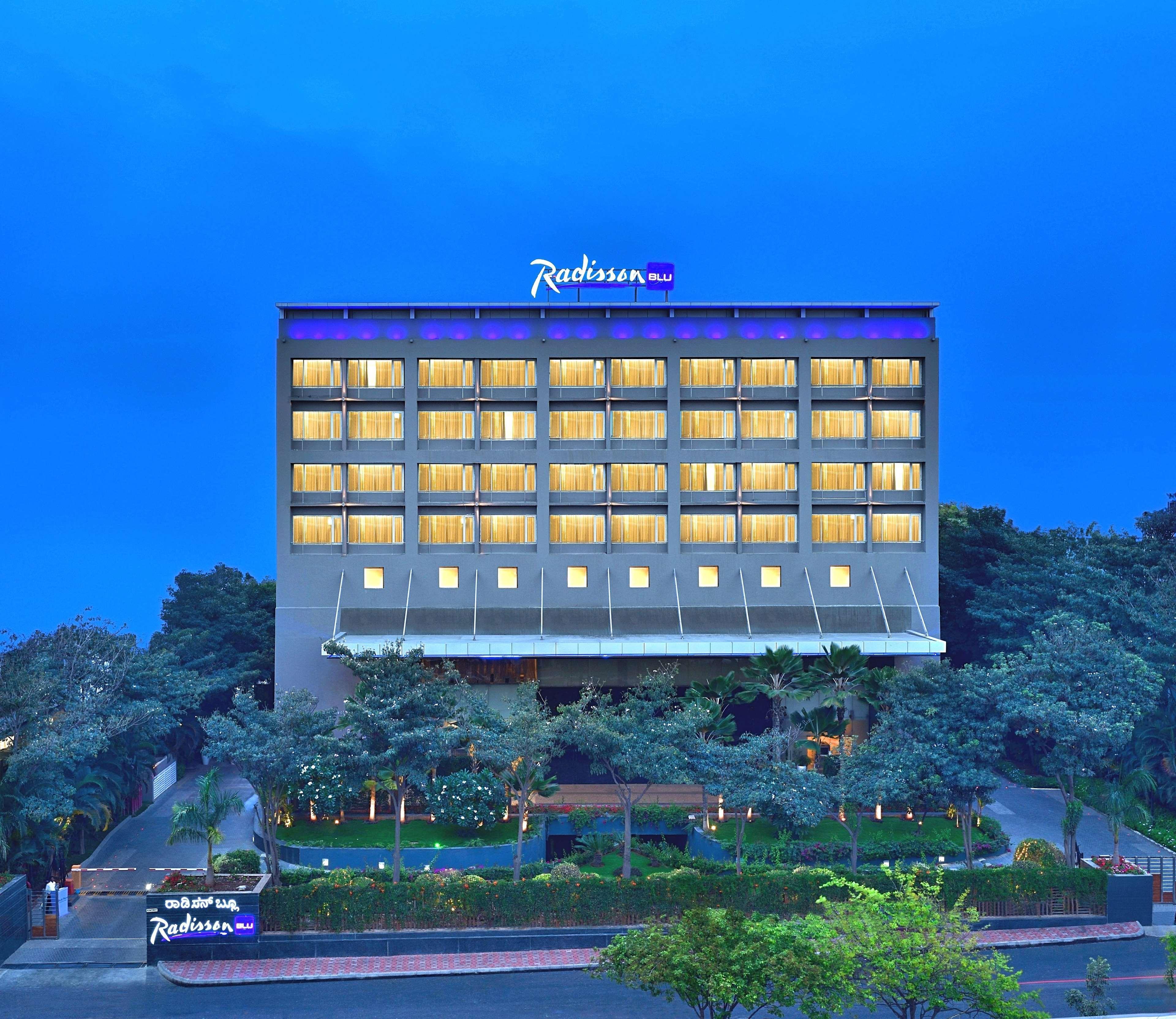 Hotel Radisson Blu Bengaluru Outer Ring Road Zewnętrze zdjęcie