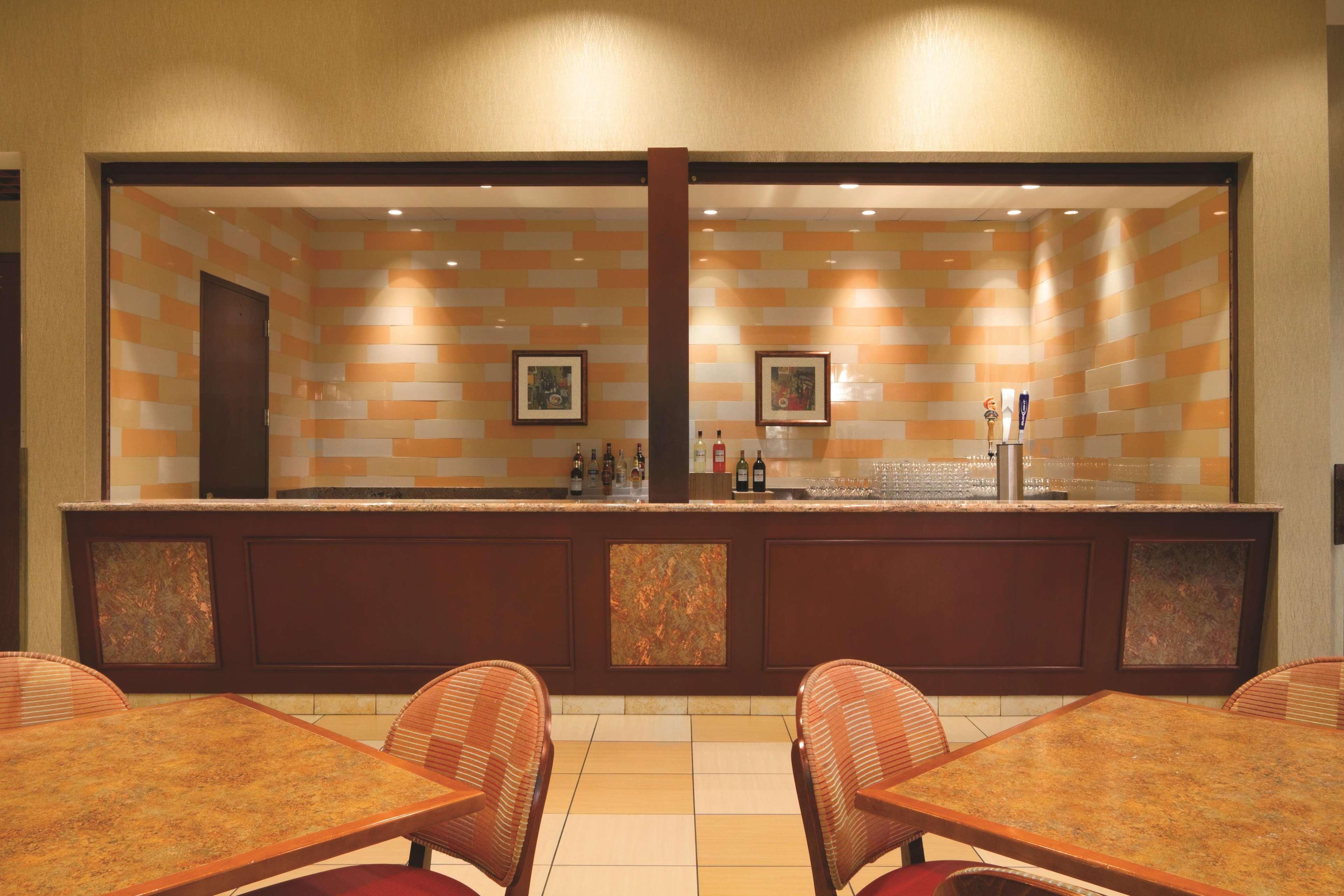 Embassy Suites By Hilton Norman Hotel & Conference Center Restauracja zdjęcie