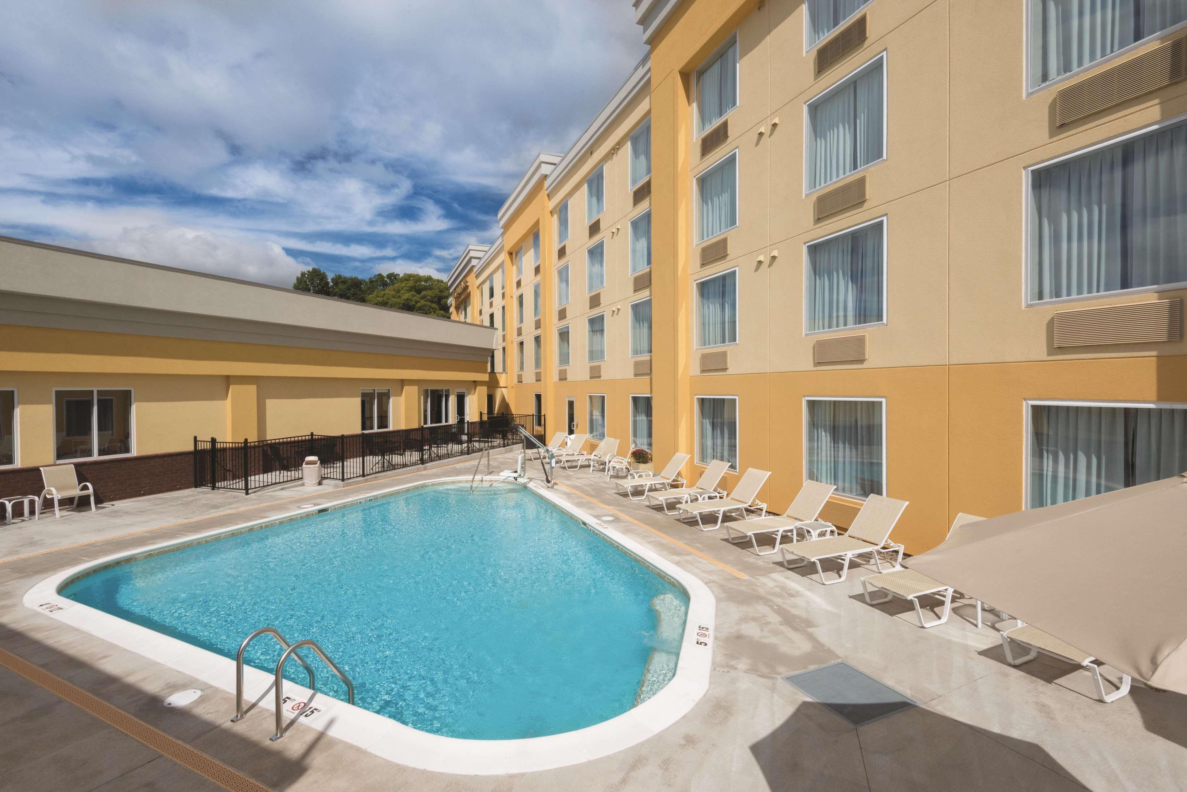 Hotel La Quinta By Wyndham Lynchburg At Liberty Univ. Zewnętrze zdjęcie