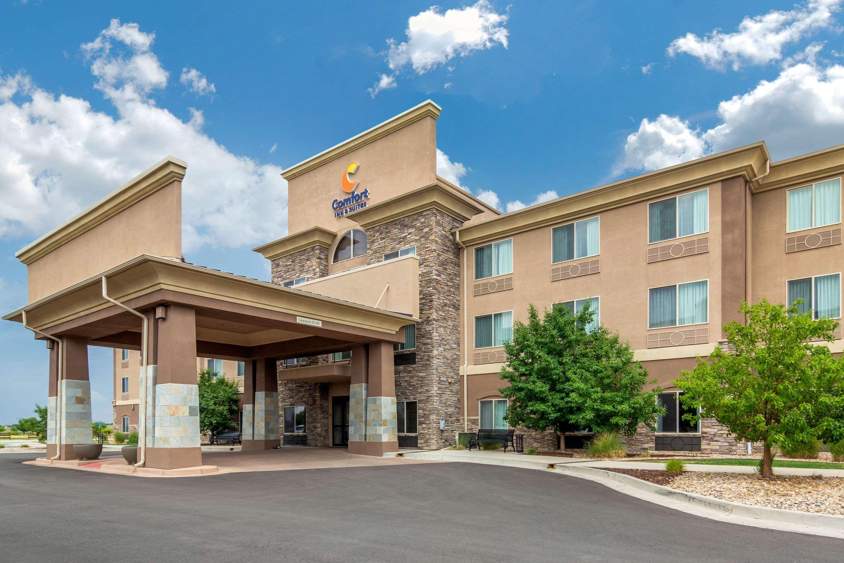 Comfort Inn & Suites Brighton Denver Ne Medical Center Zewnętrze zdjęcie