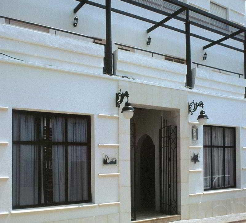 Hotel San Blas Sewilla Zewnętrze zdjęcie