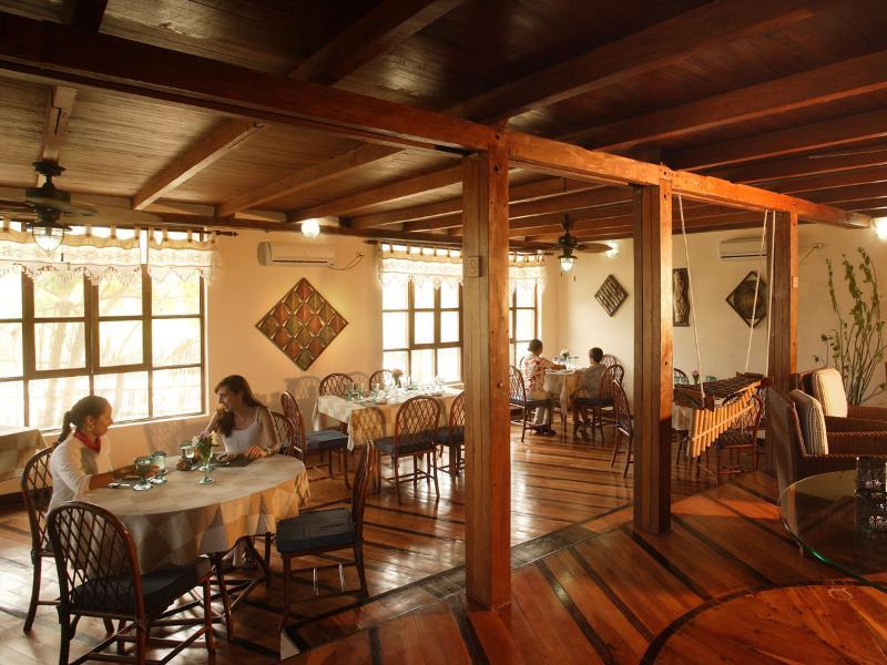 Red Mangrove Isabela Lodge Puerto Villamil Zewnętrze zdjęcie