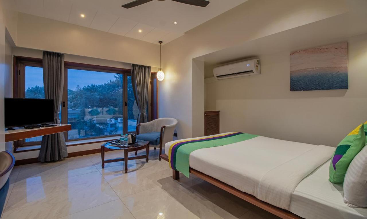 Hotel Treebo Trend Regency - Bund Garden, Dhole Patil Road Pune Zewnętrze zdjęcie