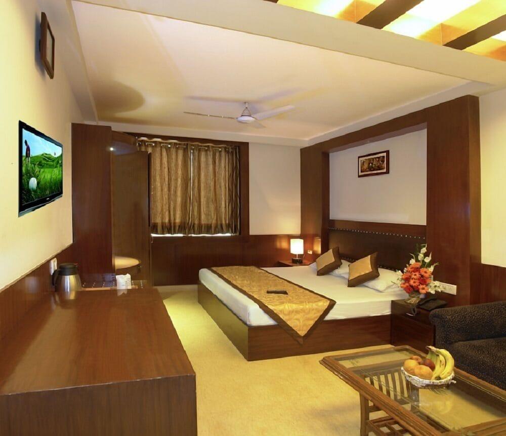 Hotel Apra Deluxe Nowe Delhi Pokój zdjęcie