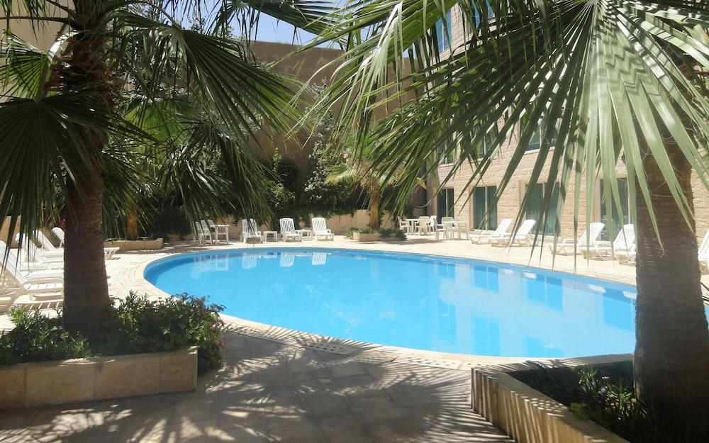 Petra Palace Hotel Wadi Musa Zewnętrze zdjęcie