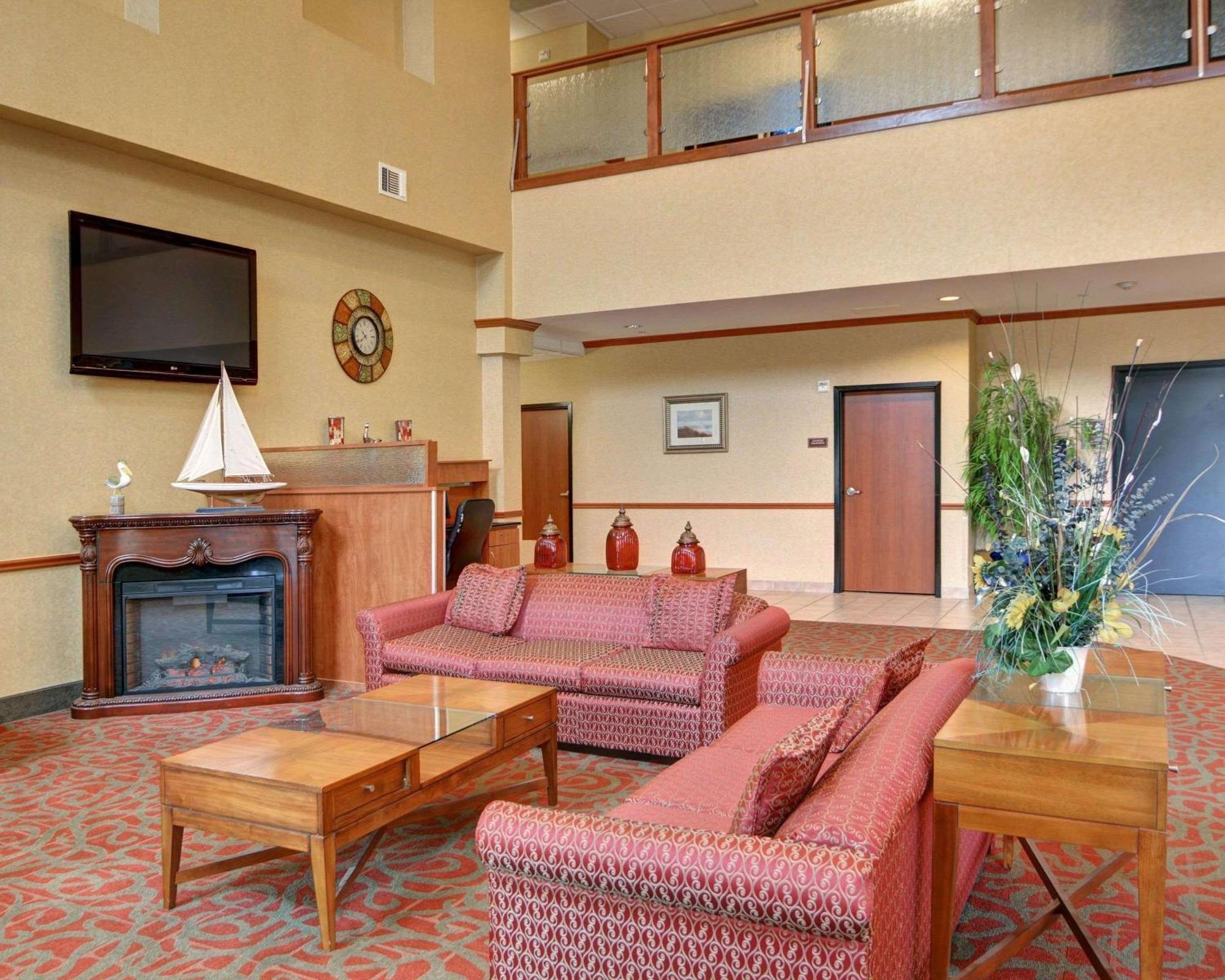 Quality Suites Near Cedar Creek Lake Mabank Zewnętrze zdjęcie