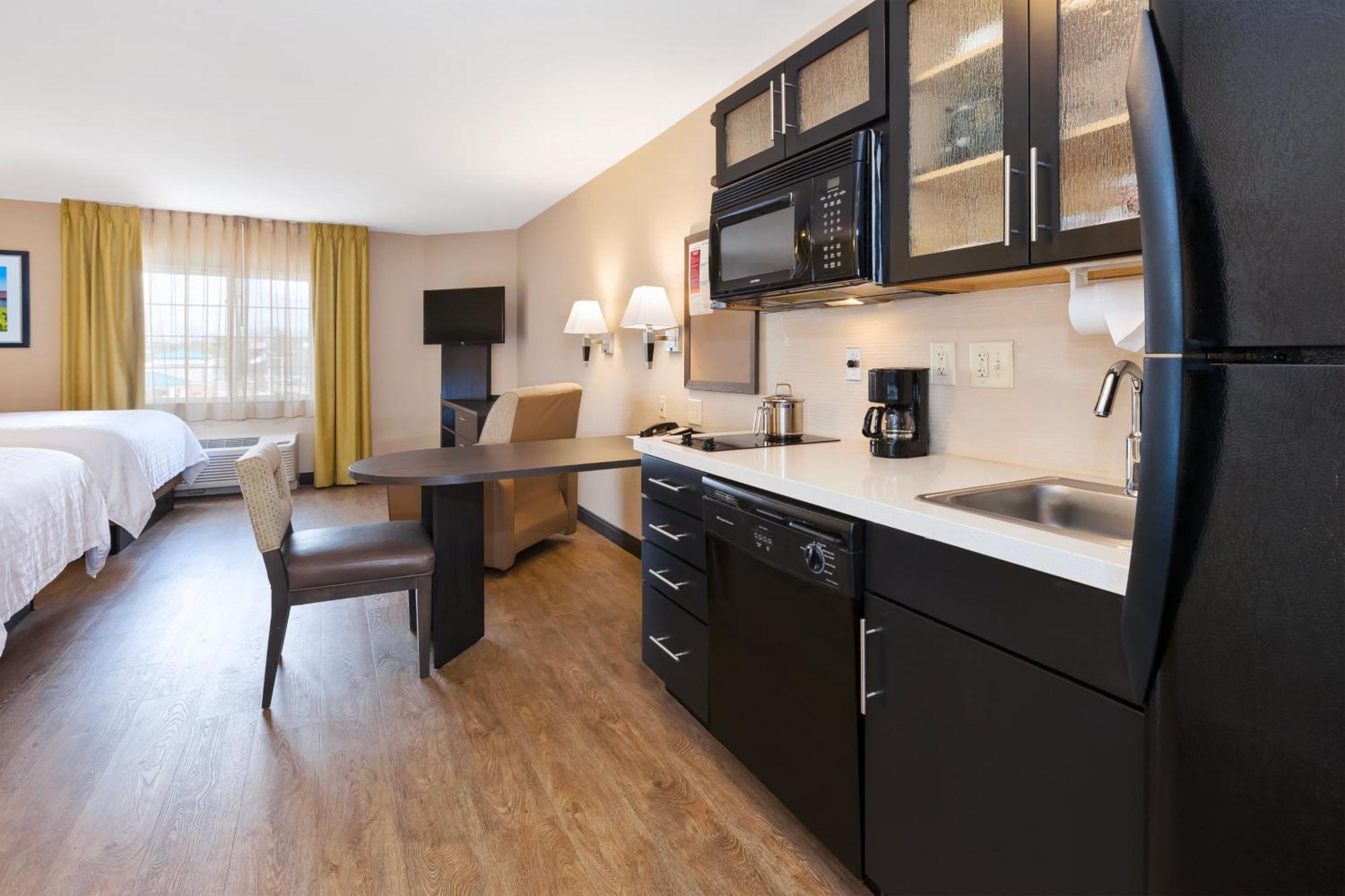 Candlewood Suites Rocky Mount, An Ihg Hotel Zewnętrze zdjęcie