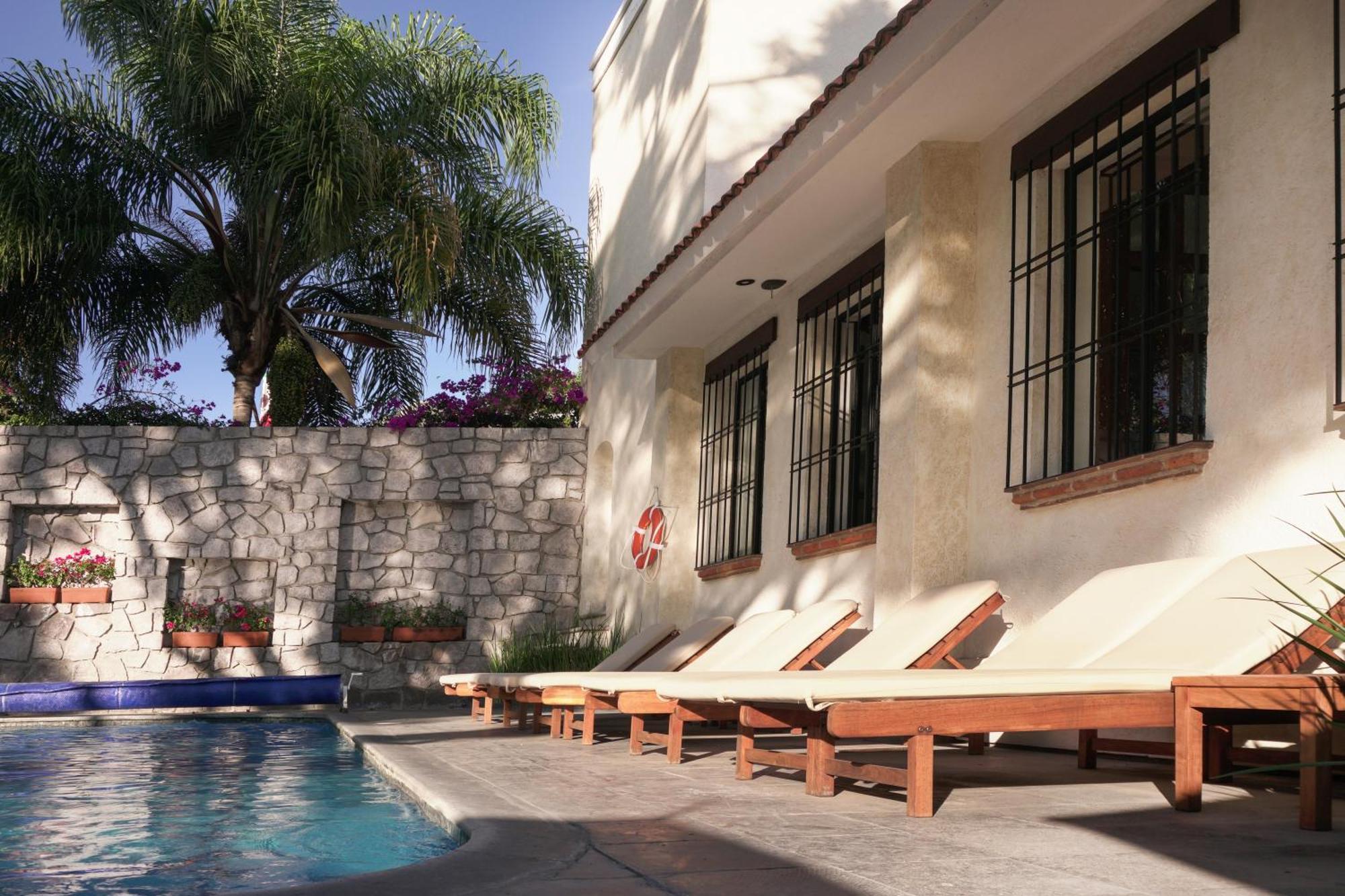 Hotel Flamingo Inn Querétaro Zewnętrze zdjęcie