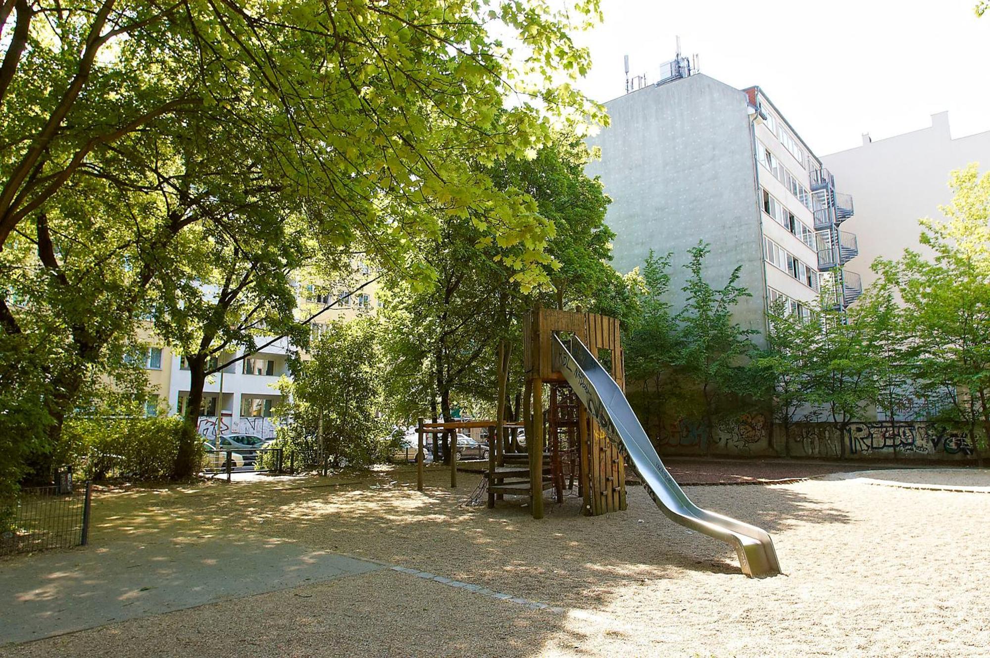 Apartmenthouse Berlin - Am Gorlitzer Park Zewnętrze zdjęcie