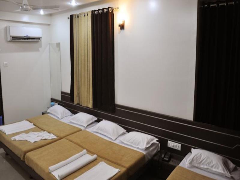 Hotel Sai Govind Shirdi Zewnętrze zdjęcie