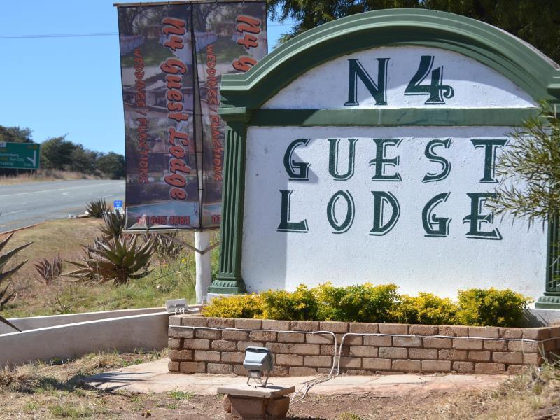 N4 Guest Lodge Rustenburg Zewnętrze zdjęcie