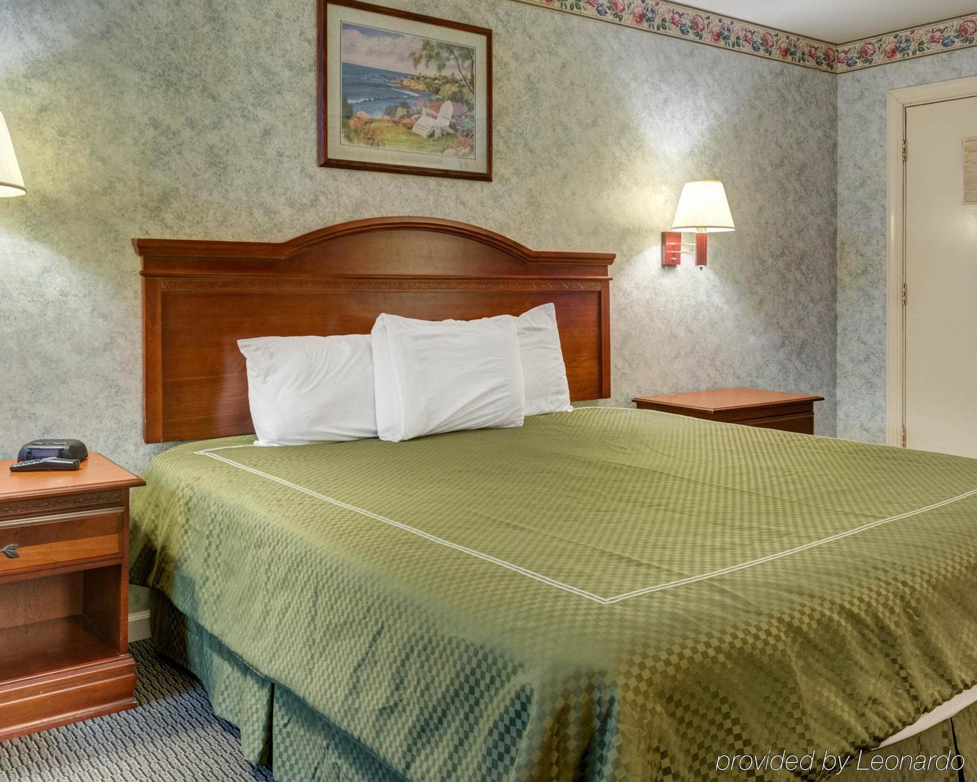 Rodeway Inn & Suites Williamsburg Zewnętrze zdjęcie