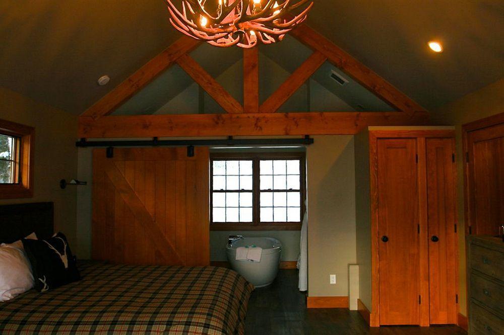 Heather Mountain Lodge Golden Zewnętrze zdjęcie