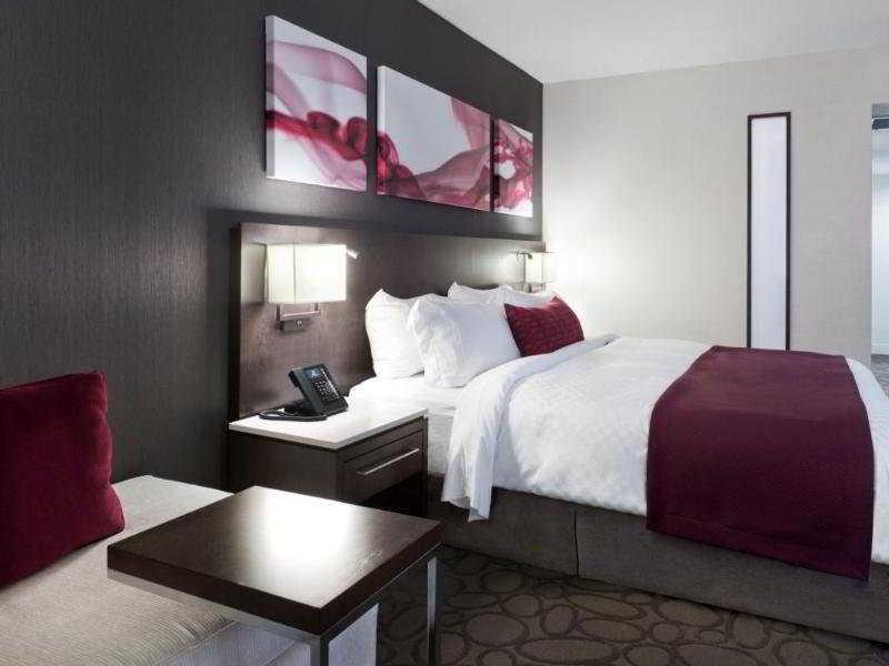 Delta Hotels By Marriott Montreal Pokój zdjęcie