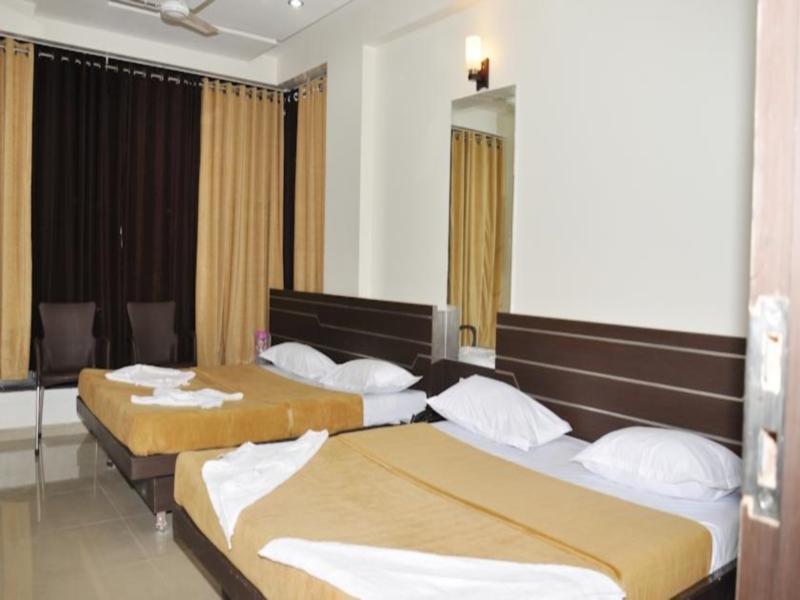 Hotel Sai Govind Shirdi Zewnętrze zdjęcie