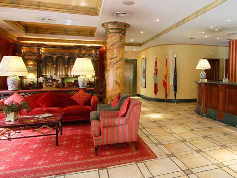 Hotel Exe Reina Isabel Ávila Zewnętrze zdjęcie
